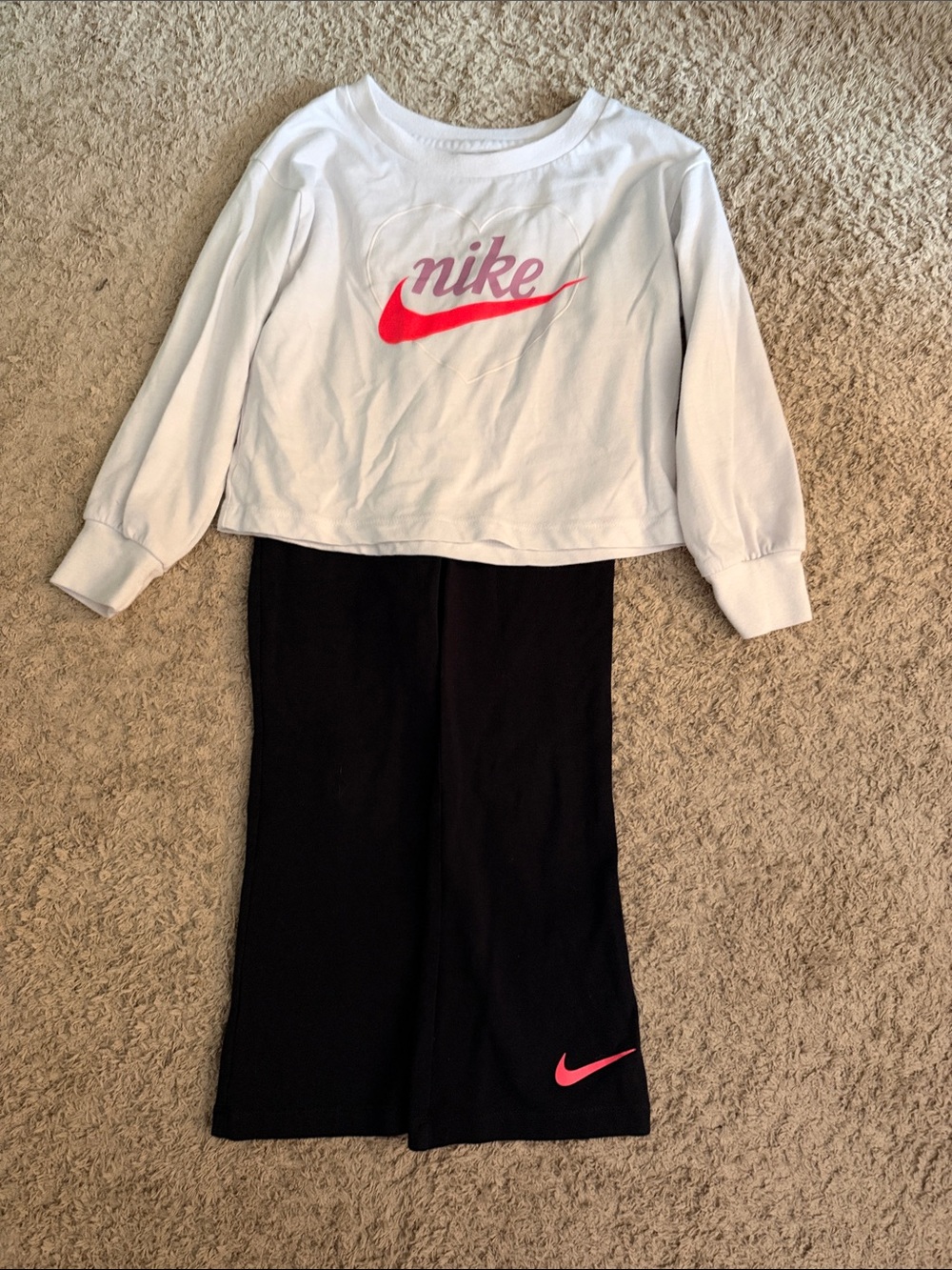 Nike White Cropped Sweatshirt with Pink Swoosh & Black Leggings